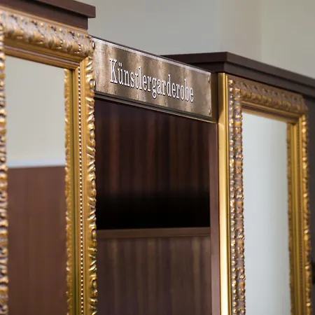 Ibis Styles An Der Oper Hotel 3*