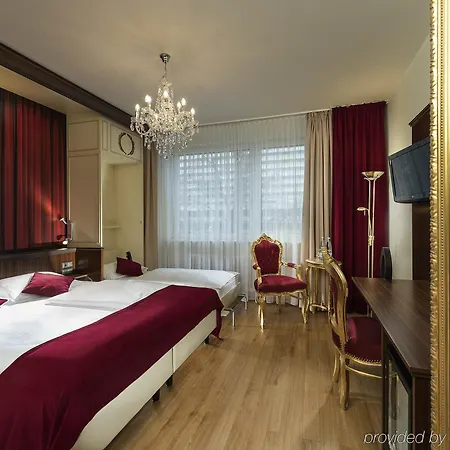 Ibis Styles An Der Oper Hotel 3*