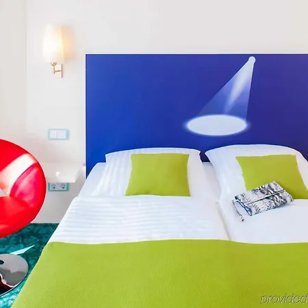 Ibis Styles An Der Oper 3* Berlin
