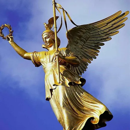 Ibis Styles An Der Oper Otel Berlin