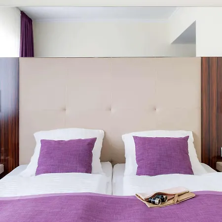 Ibis Styles An Der Oper 3* Berlin