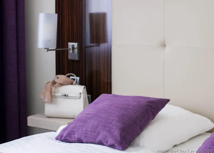 Ibis Styles An Der Oper Otel 3*